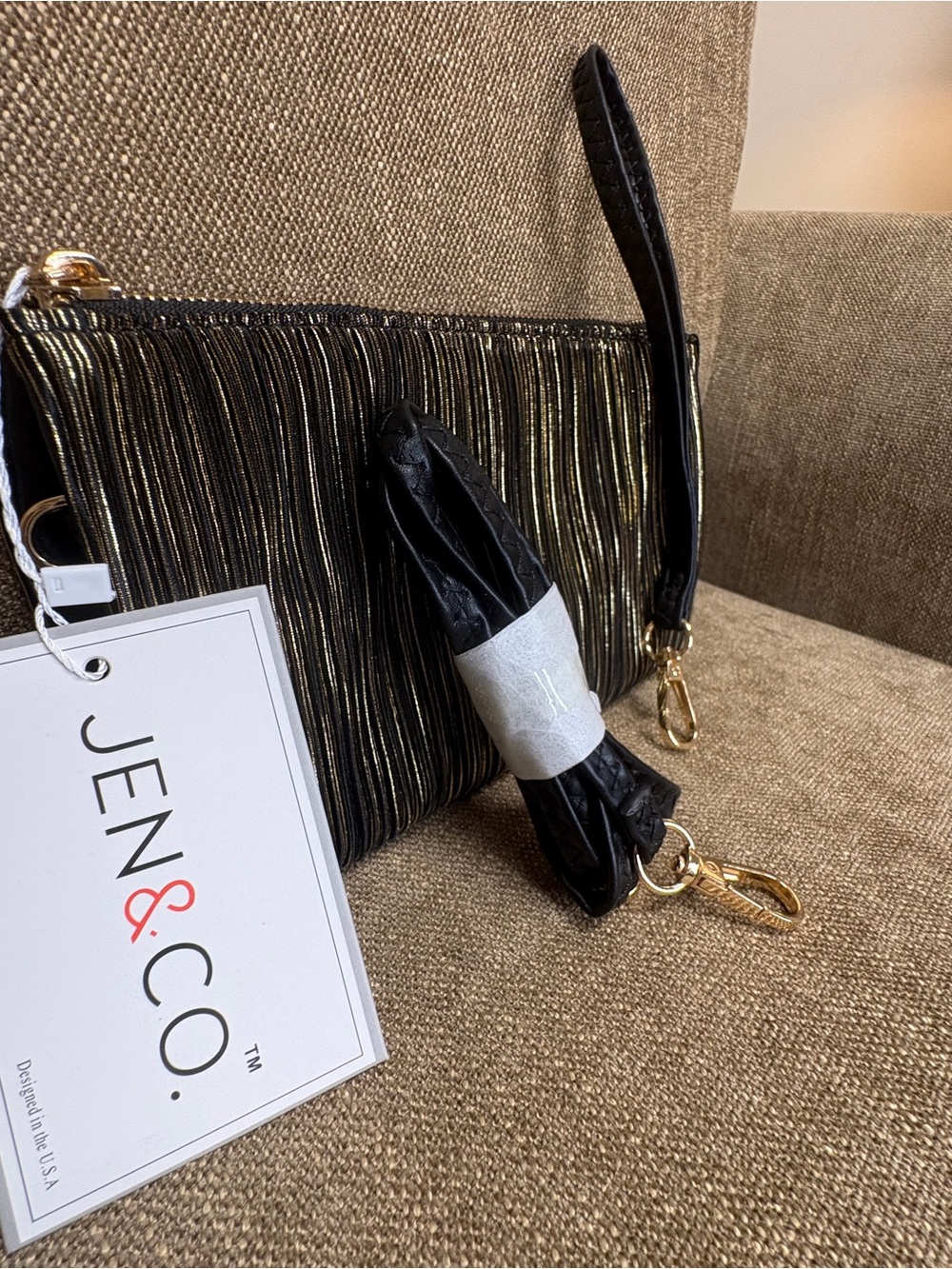 Jen & Co Red Patent Crossbody Wristlet Clutch Gold Hardware NWT